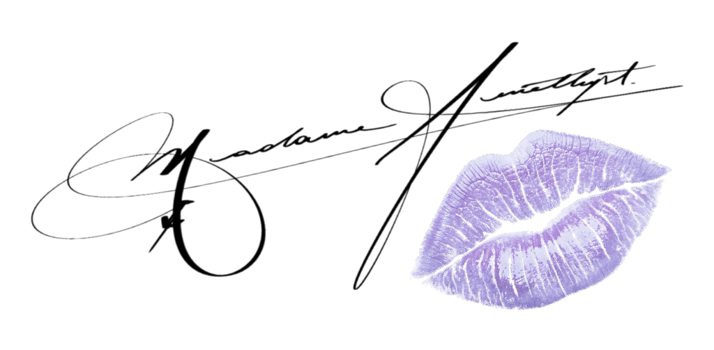 Madame Amethyst autograph signature with a rose flourish and a faded kiss in the color amethyst.