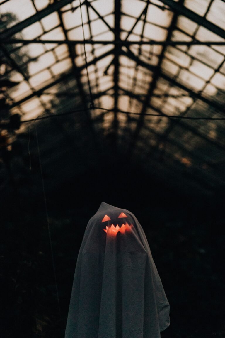31 Spooky Ideas for Your Halloween Bucket List
